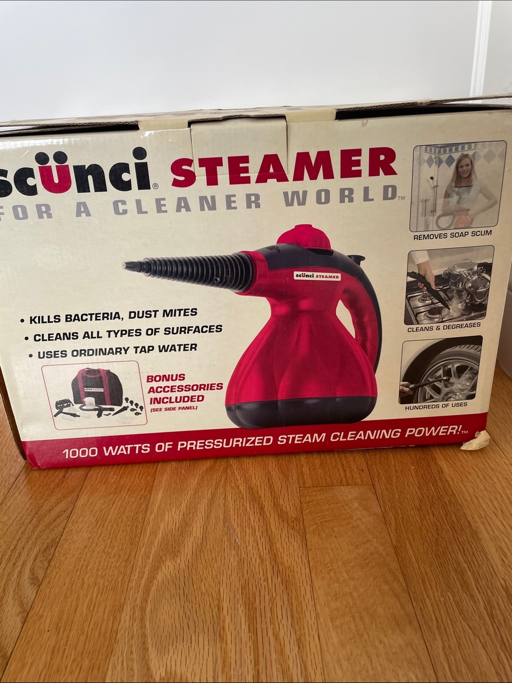 Scunci Steamer NIB. Model SS-1000